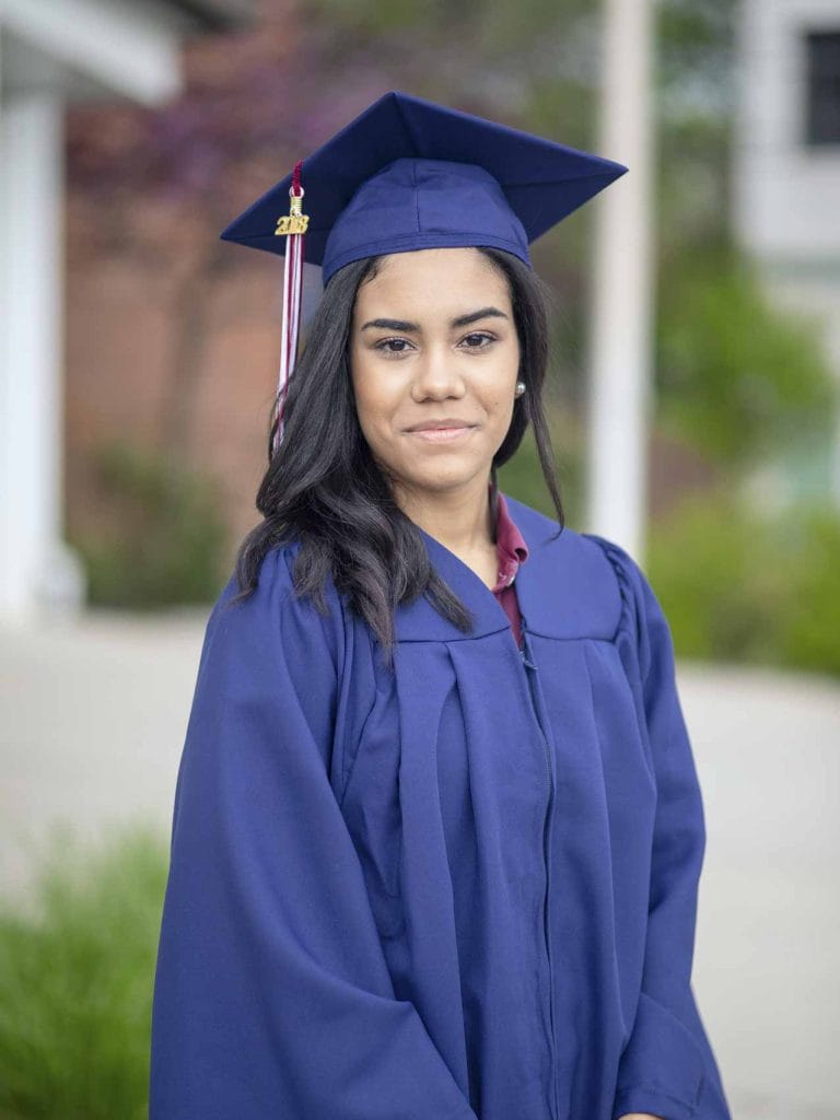 web-portraitofagraduate2